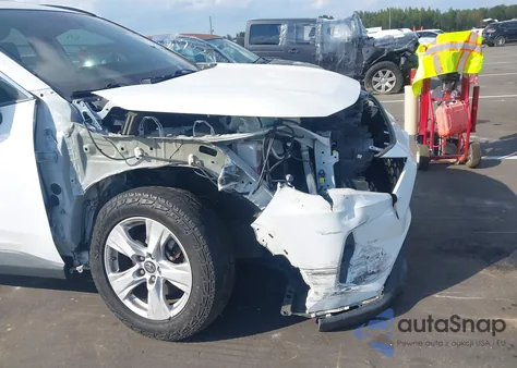 2019 Toyota Rav4 Xle из США, поврежденный, VIN 2T3W1RFV0KC014320